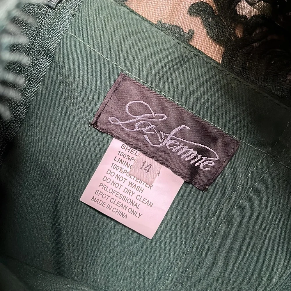 LA FEMME Embellished Tulle & Lace A-Line Gown, COLOR Dark Emerald, SIZE 14 - Picture 9 of 9